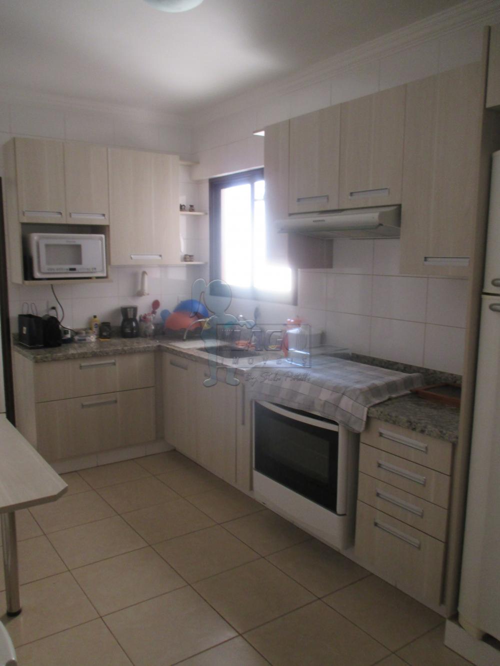 Alugar Apartamentos / Padrão em Ribeirão Preto R$ 2.200,00 - Foto 9