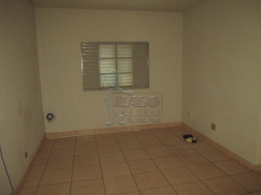 Alugar Casas / Padrão em Ribeirão Preto R$ 2.200,00 - Foto 5