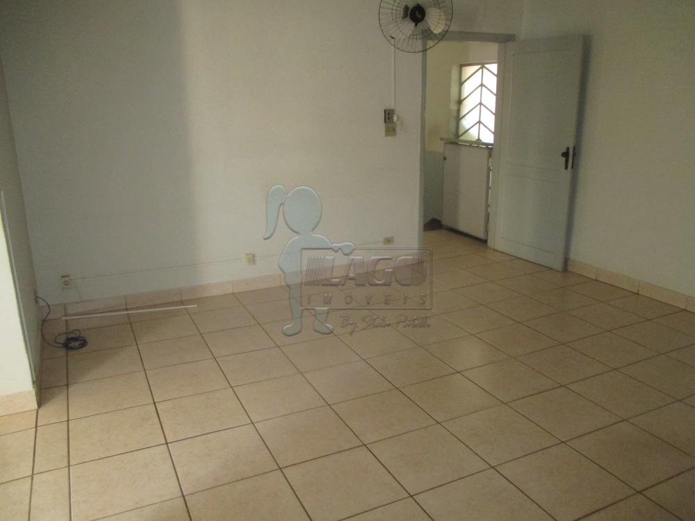 Alugar Casas / Padrão em Ribeirão Preto R$ 2.200,00 - Foto 7