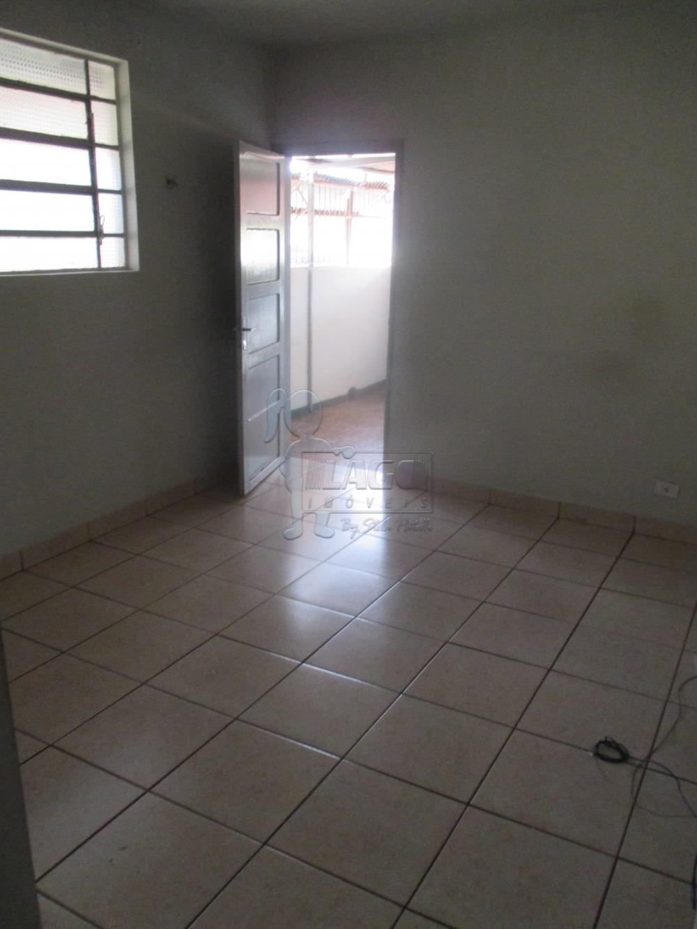 Alugar Casas / Padrão em Ribeirão Preto R$ 2.200,00 - Foto 8