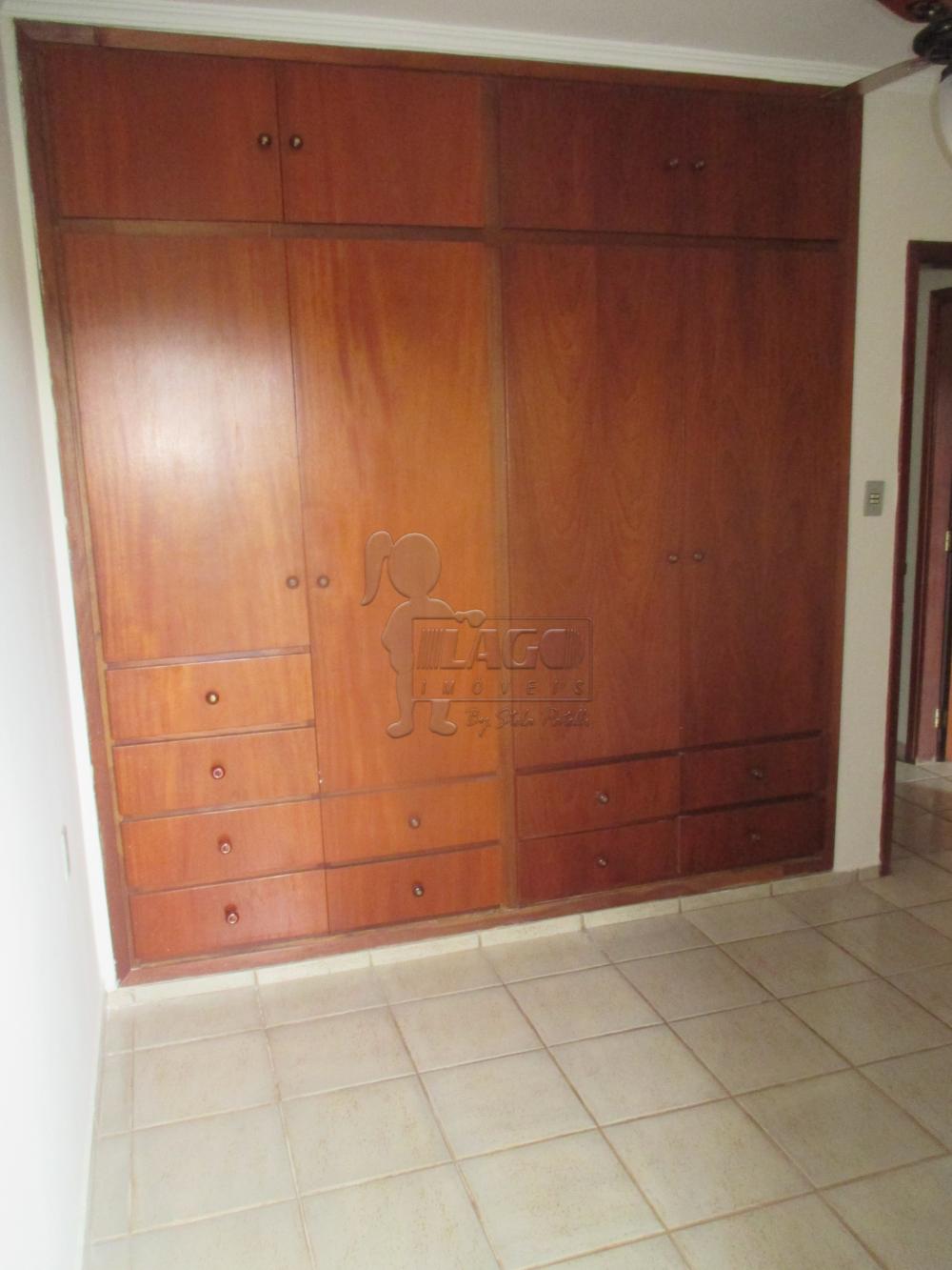 Alugar Apartamentos / Padrão em Ribeirão Preto R$ 1.400,00 - Foto 13