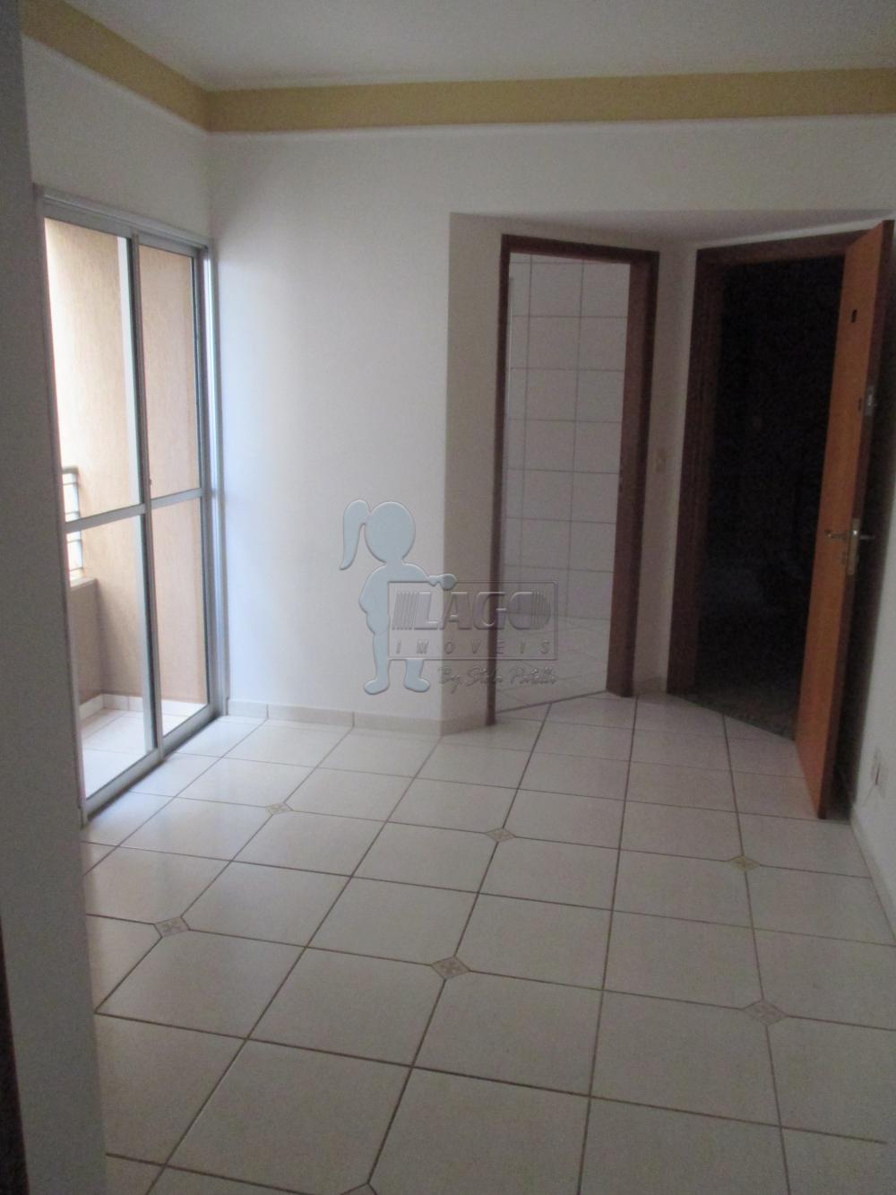 Alugar Apartamentos / Padrão em Ribeirão Preto R$ 650,00 - Foto 1