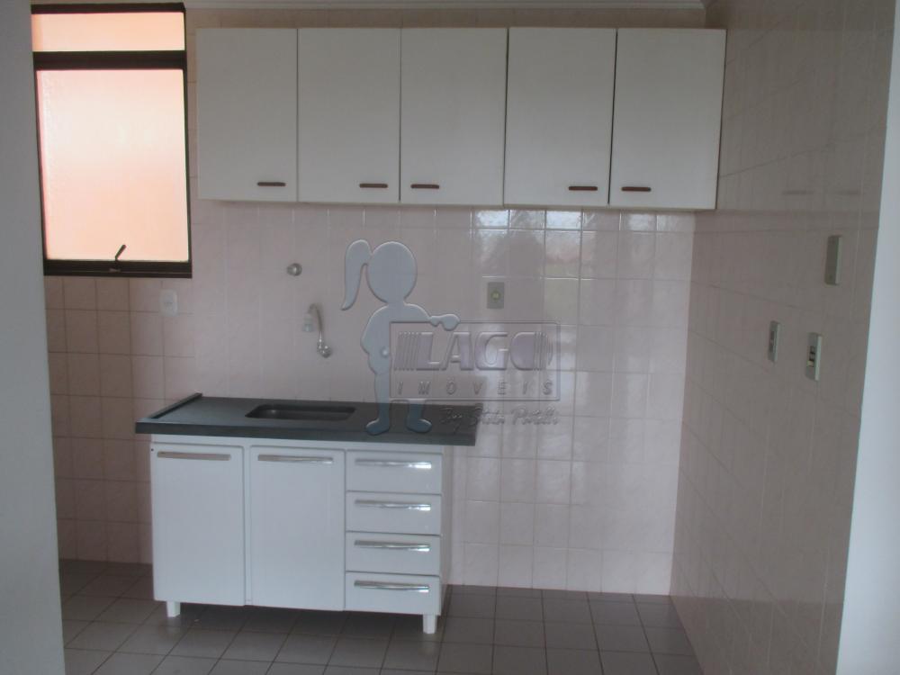 Comprar Apartamentos / Padrão em Ribeirão Preto R$ 210.000,00 - Foto 2