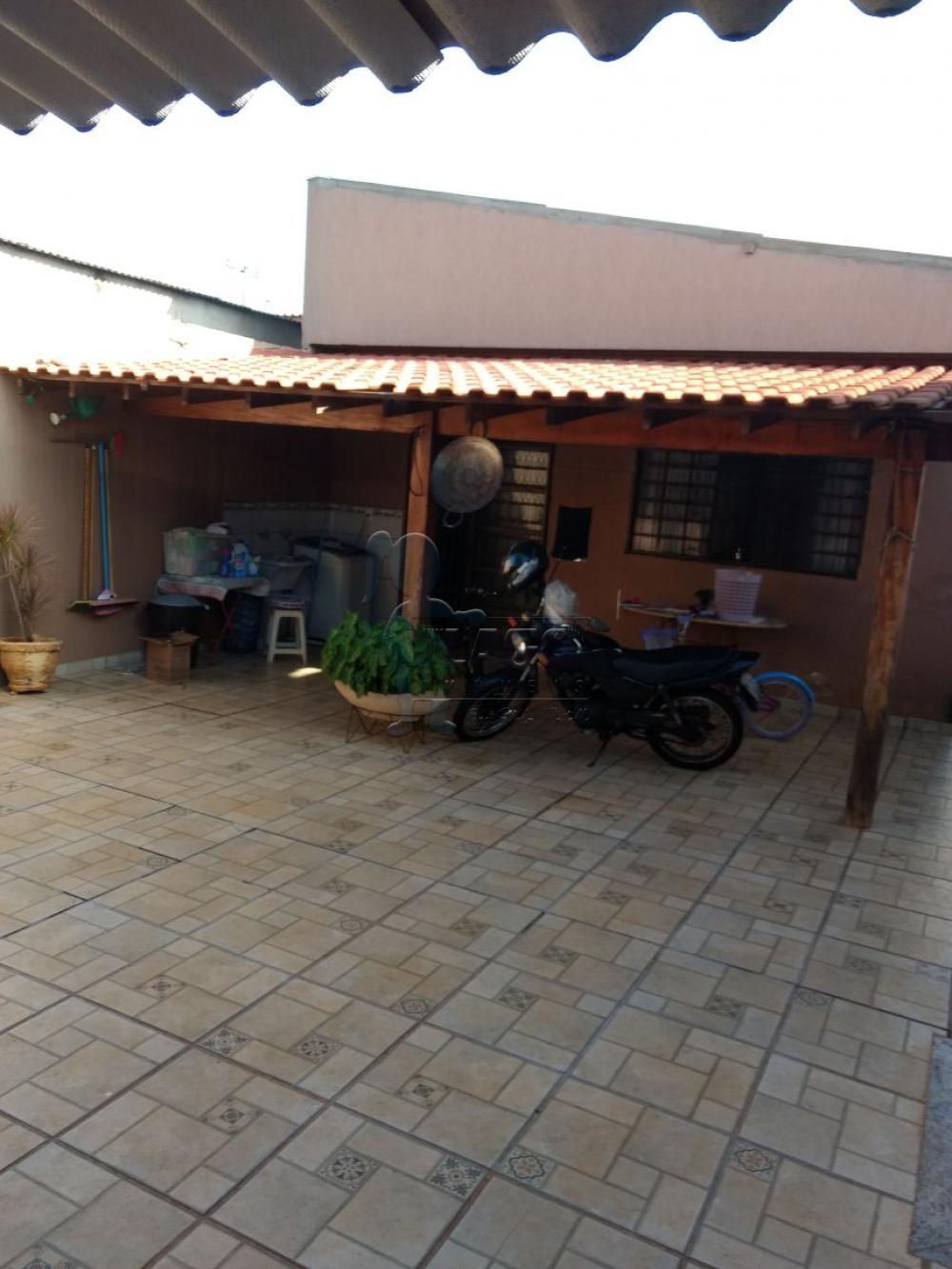 Alugar Casas / Padrão em Ribeirão Preto R$ 1.100,00 - Foto 19