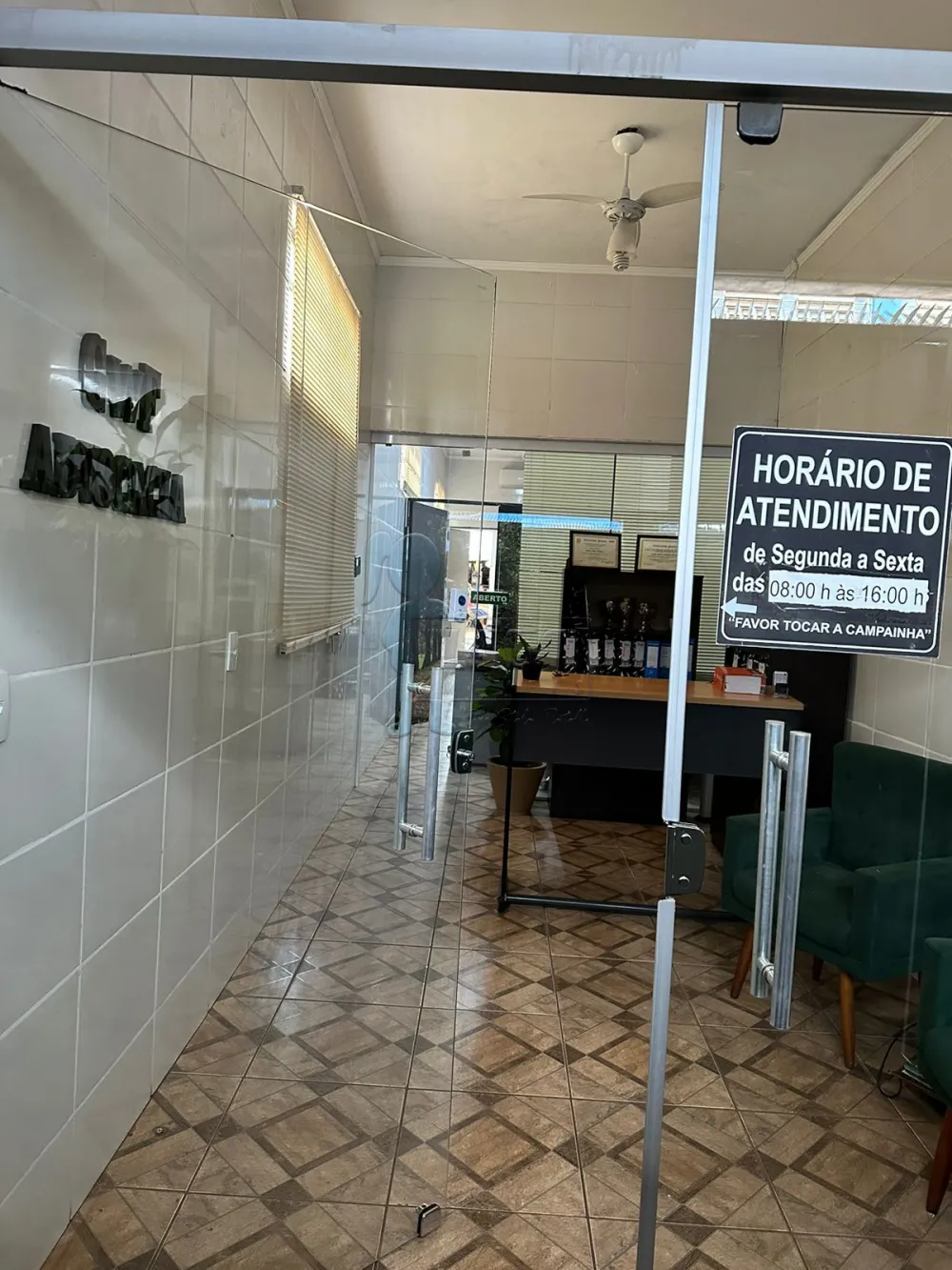 Alugar Comercial / Casa Comercial em Ribeirão Preto R$ 1.500,00 - Foto 1