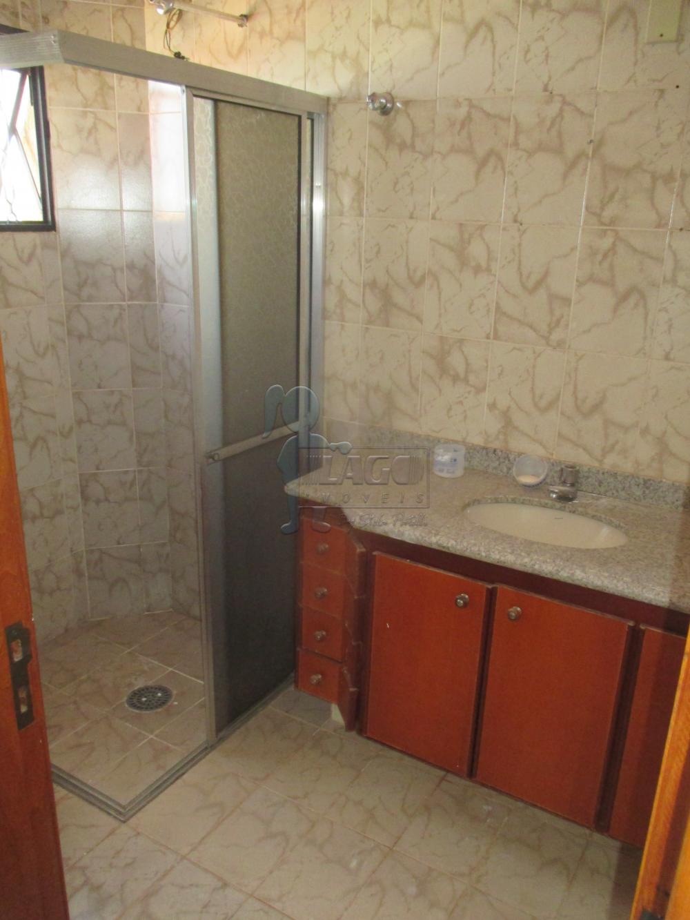 Alugar Apartamentos / Padrão em Ribeirão Preto R$ 1.100,00 - Foto 13