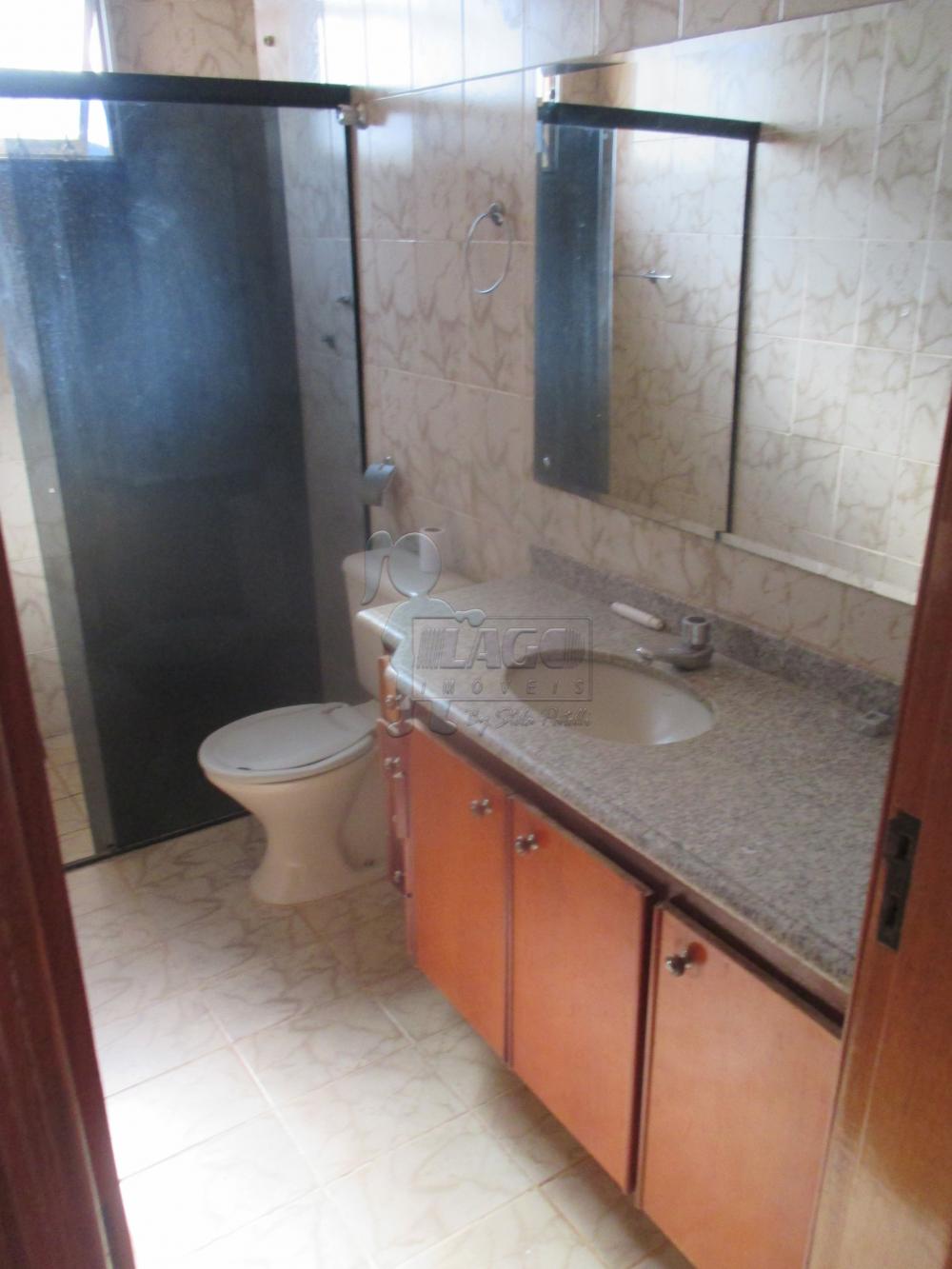 Alugar Apartamentos / Padrão em Ribeirão Preto R$ 1.100,00 - Foto 15