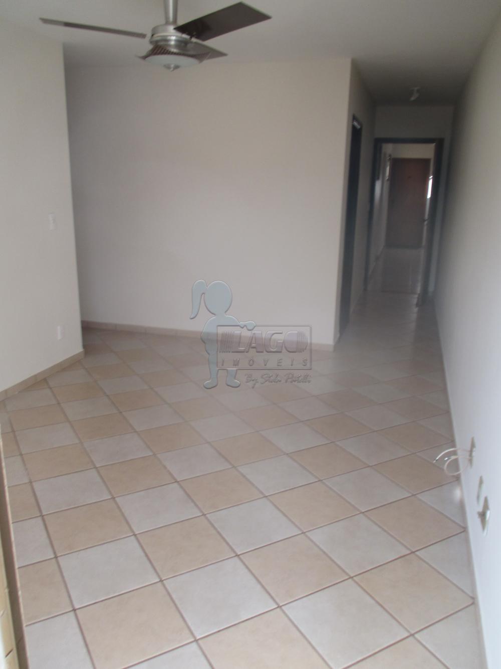 Alugar Apartamentos / Padrão em Ribeirão Preto R$ 800,00 - Foto 4