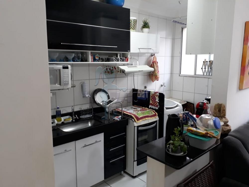 Comprar Apartamentos / Padrão em Ribeirão Preto R$ 150.000,00 - Foto 4