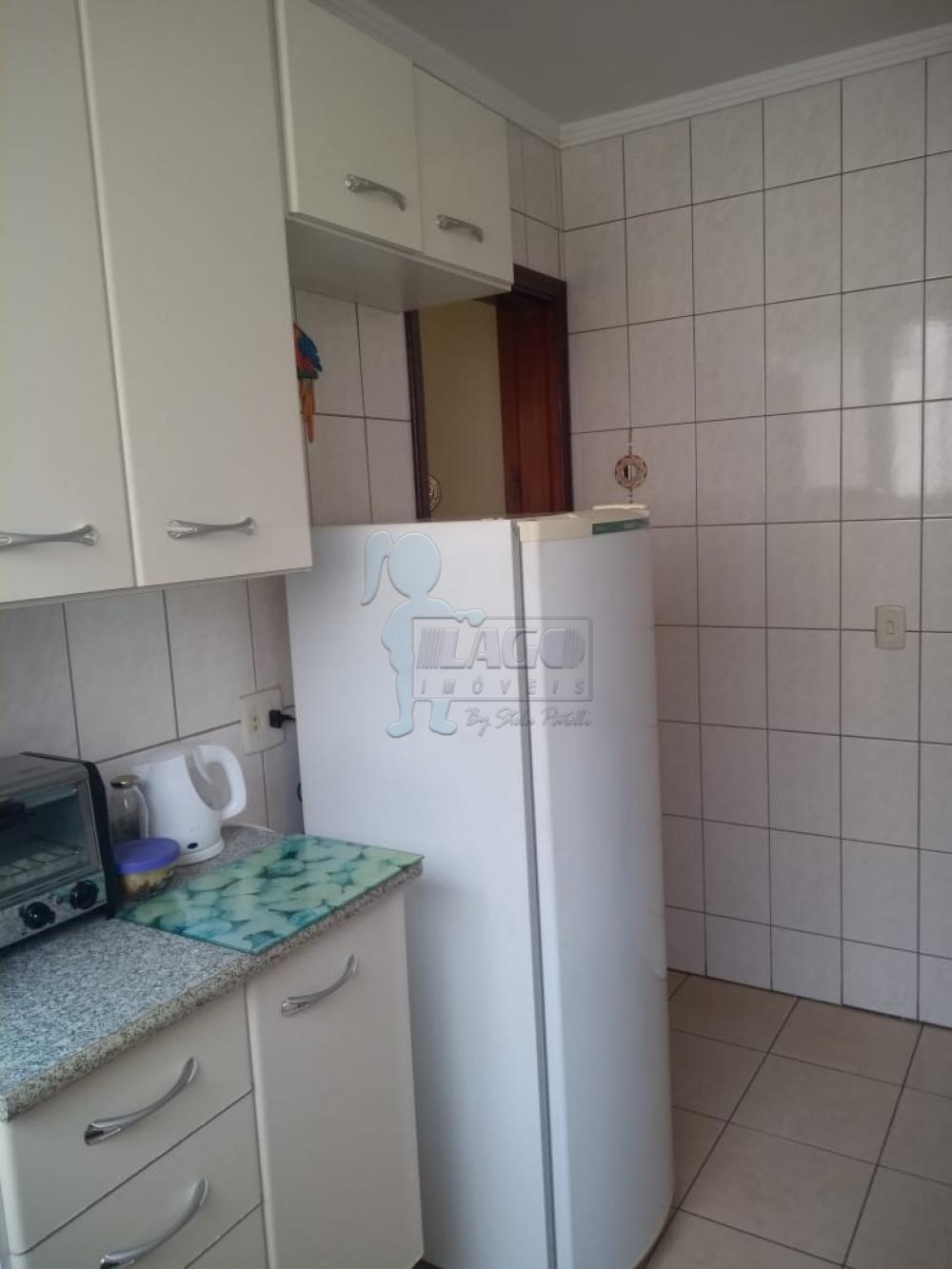 Alugar Apartamentos / Padrão em Ribeirão Preto R$ 1.100,00 - Foto 14