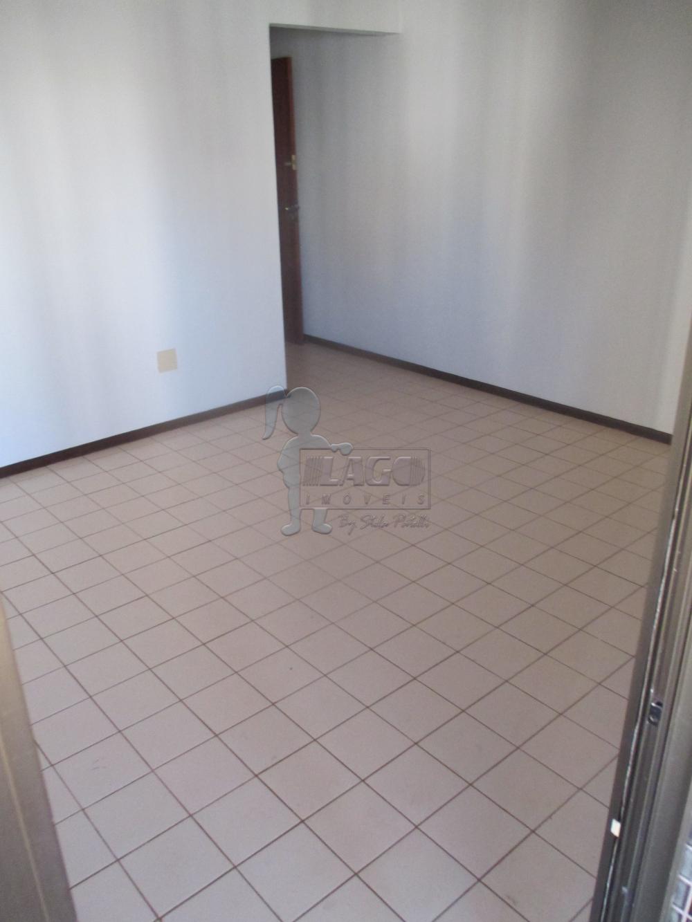 Alugar Apartamentos / Padrão em Ribeirão Preto R$ 850,00 - Foto 2