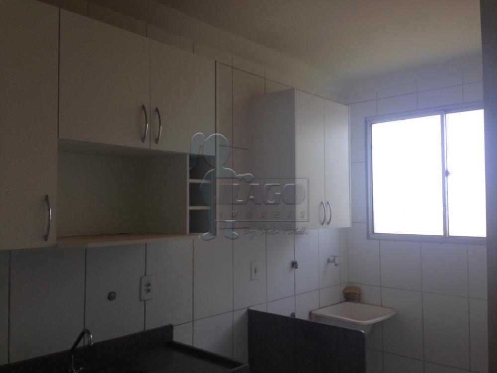 Alugar Apartamentos / Padrão em Ribeirão Preto R$ 700,00 - Foto 3