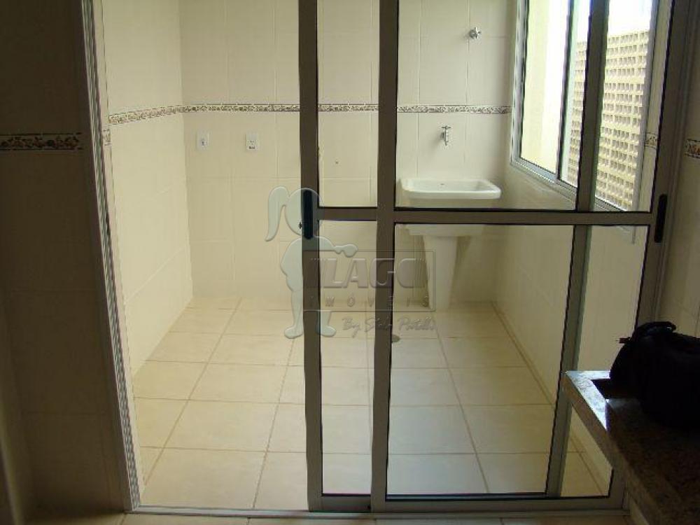 Alugar Apartamentos / Padrão em Ribeirão Preto R$ 1.450,00 - Foto 5