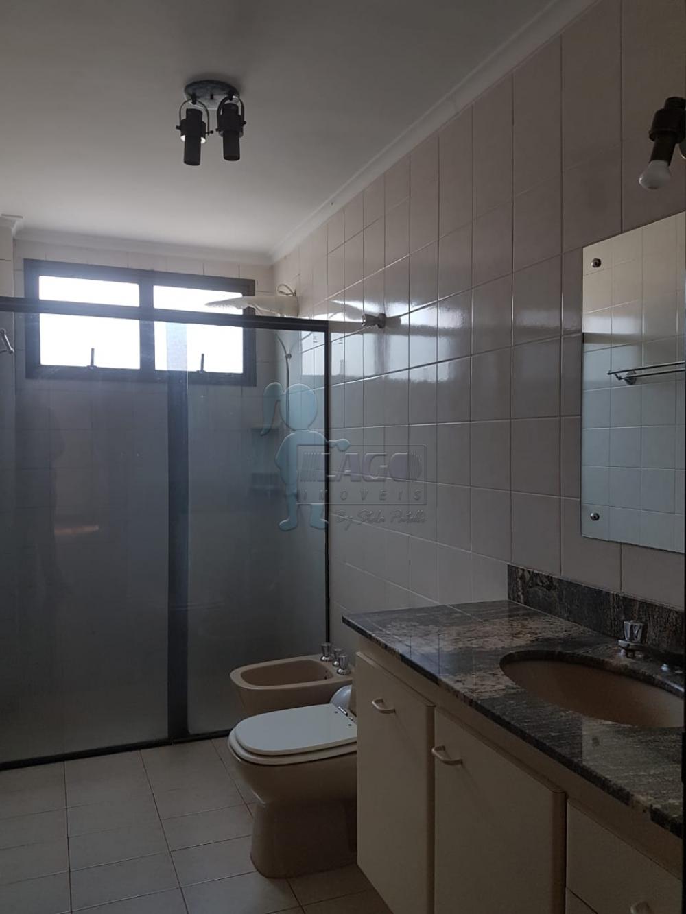 Alugar Apartamentos / Padrão em Ribeirão Preto R$ 1.600,00 - Foto 17