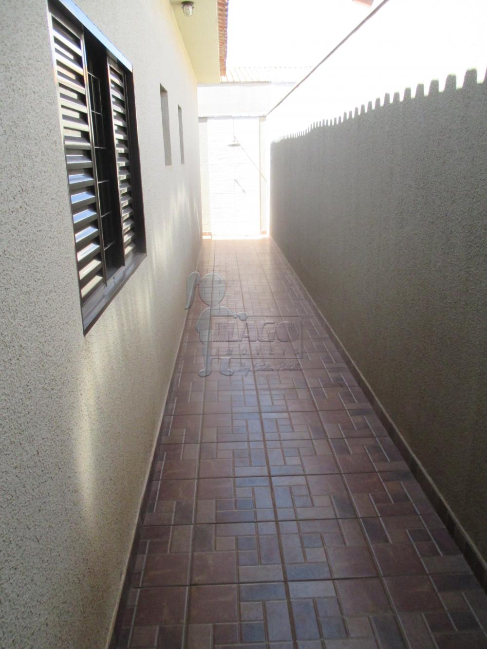Alugar Casa / Padrão em Ribeirão Preto R$ 1.200,00 - Foto 18