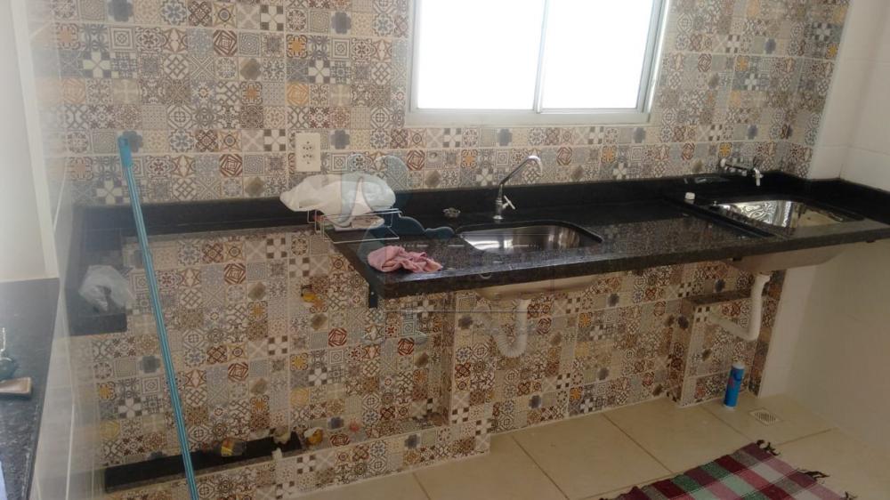 Comprar Apartamentos / Padrão em Ribeirão Preto R$ 180.000,00 - Foto 3