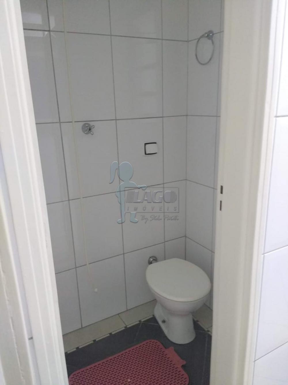 Alugar Apartamentos / Padrão em Ribeirão Preto R$ 1.400,00 - Foto 3