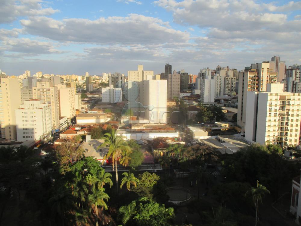 Alugar Apartamentos / Padrão em Ribeirão Preto R$ 1.600,00 - Foto 4