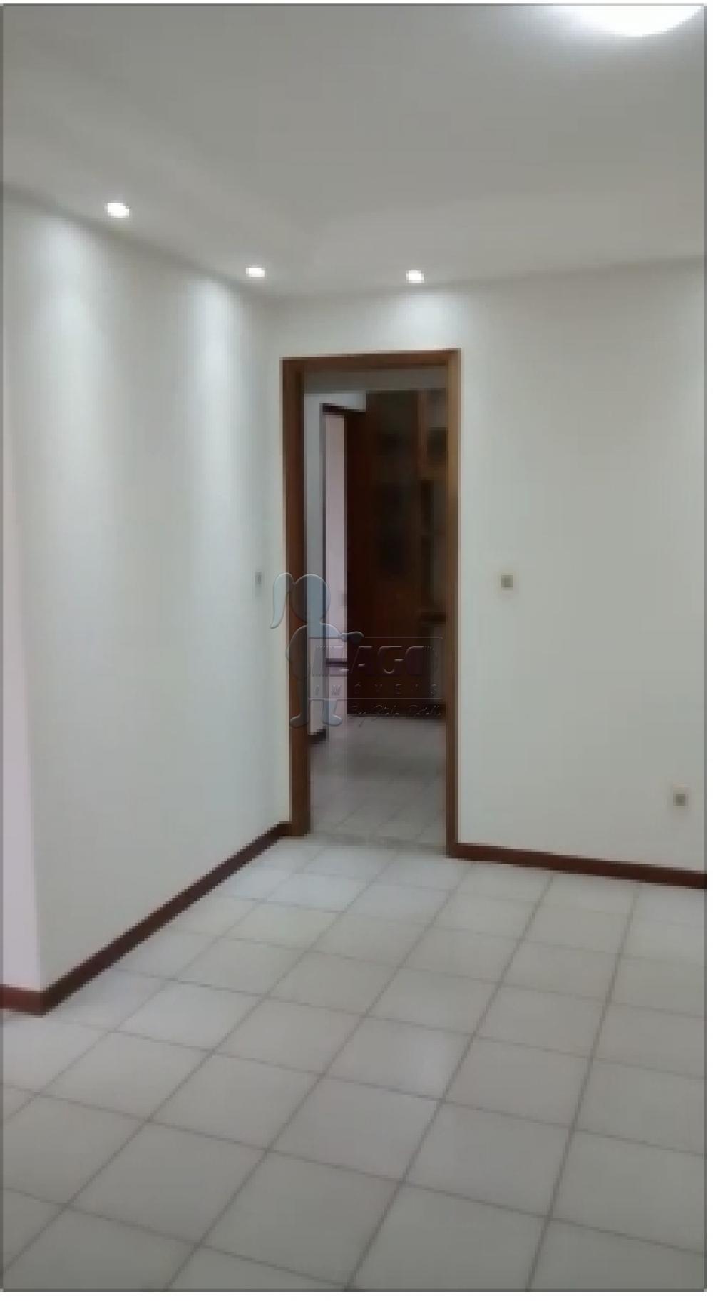 Alugar Apartamentos / Padrão em Ribeirão Preto R$ 1.700,00 - Foto 5