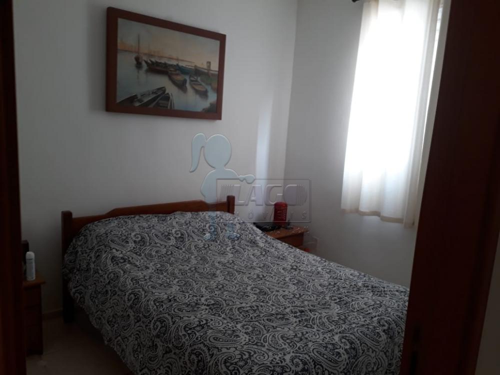 Comprar Apartamentos / Padrão em Ribeirão Preto R$ 162.000,00 - Foto 2