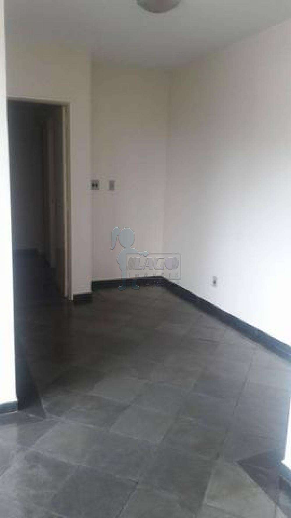 Alugar Apartamentos / Padrão em Ribeirão Preto R$ 600,00 - Foto 1