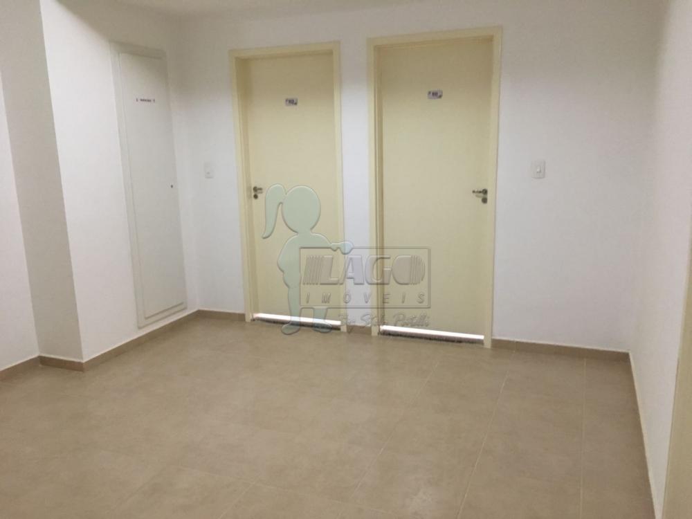 Alugar Apartamentos / Padrão em Ribeirão Preto R$ 800,00 - Foto 13