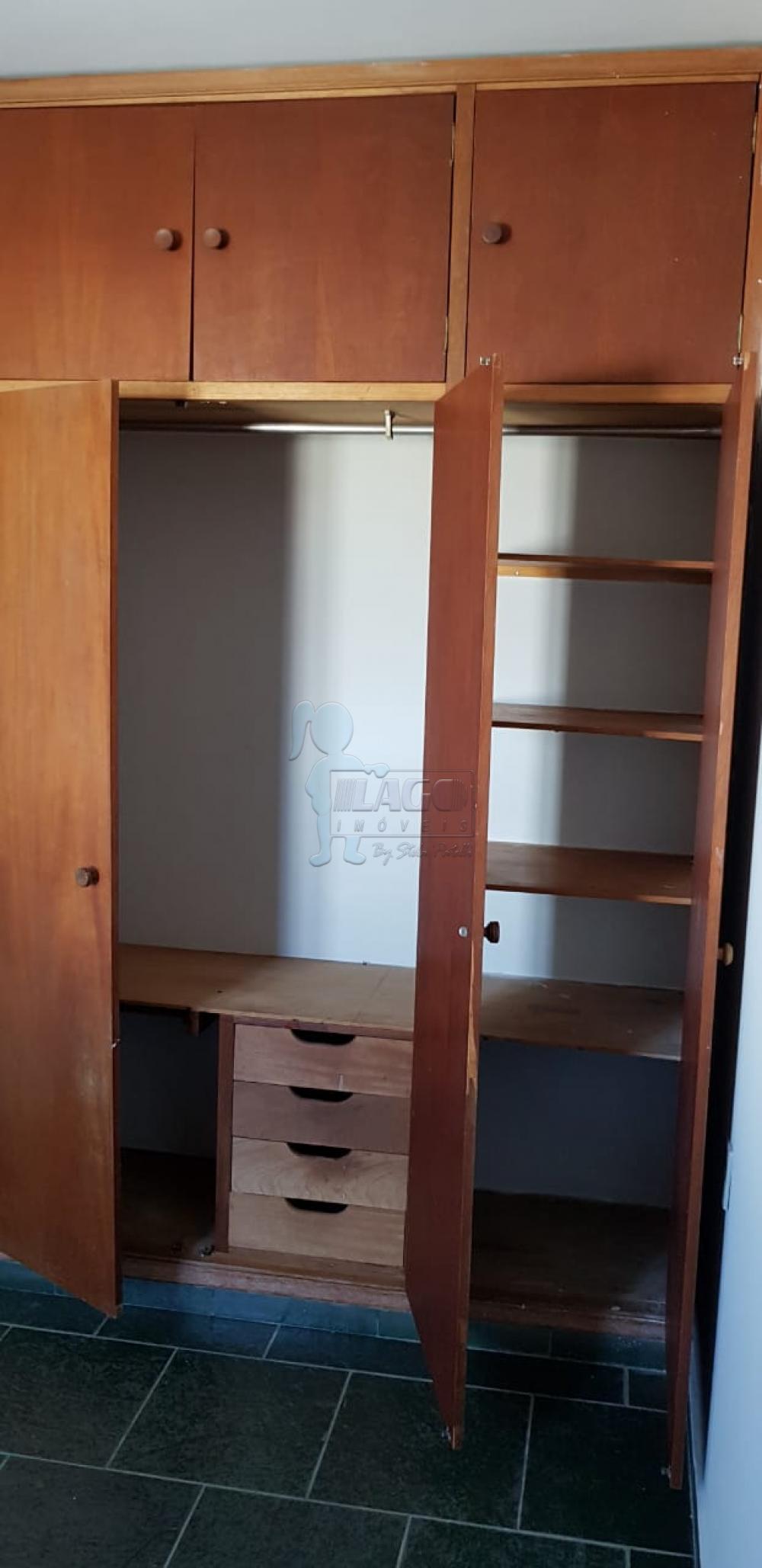 Comprar Apartamentos / Padrão em Ribeirão Preto R$ 175.000,00 - Foto 2