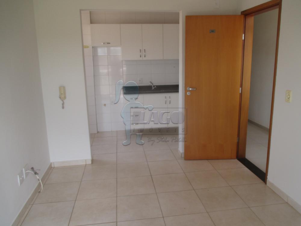 Alugar Apartamentos / Padrão em Ribeirão Preto R$ 650,00 - Foto 5