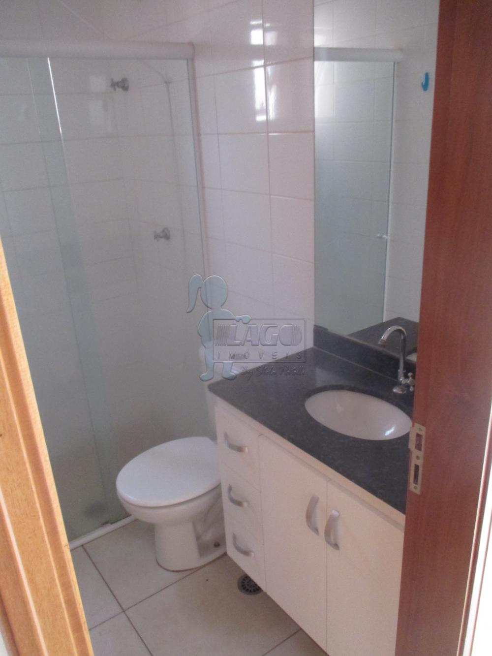 Alugar Apartamentos / Padrão em Ribeirão Preto R$ 650,00 - Foto 4