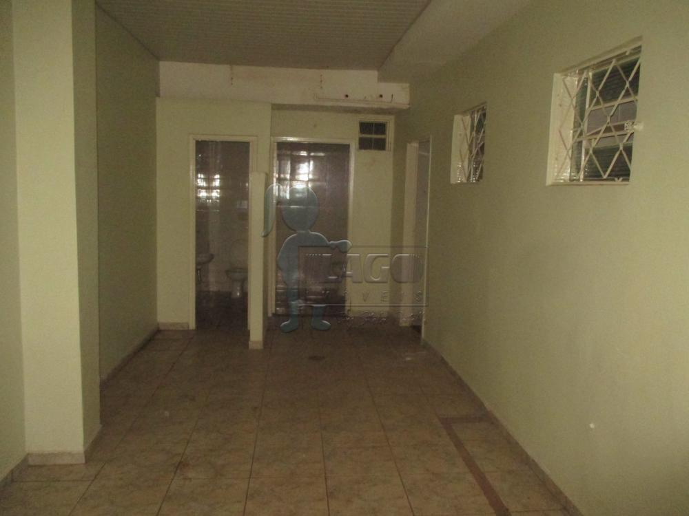 Alugar Comercial / Casa Comercial em Ribeirão Preto R$ 1.300,00 - Foto 18