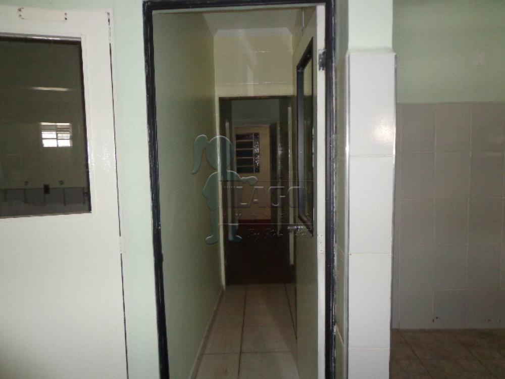 Alugar Comercial / Casa Comercial em Ribeirão Preto R$ 1.300,00 - Foto 8