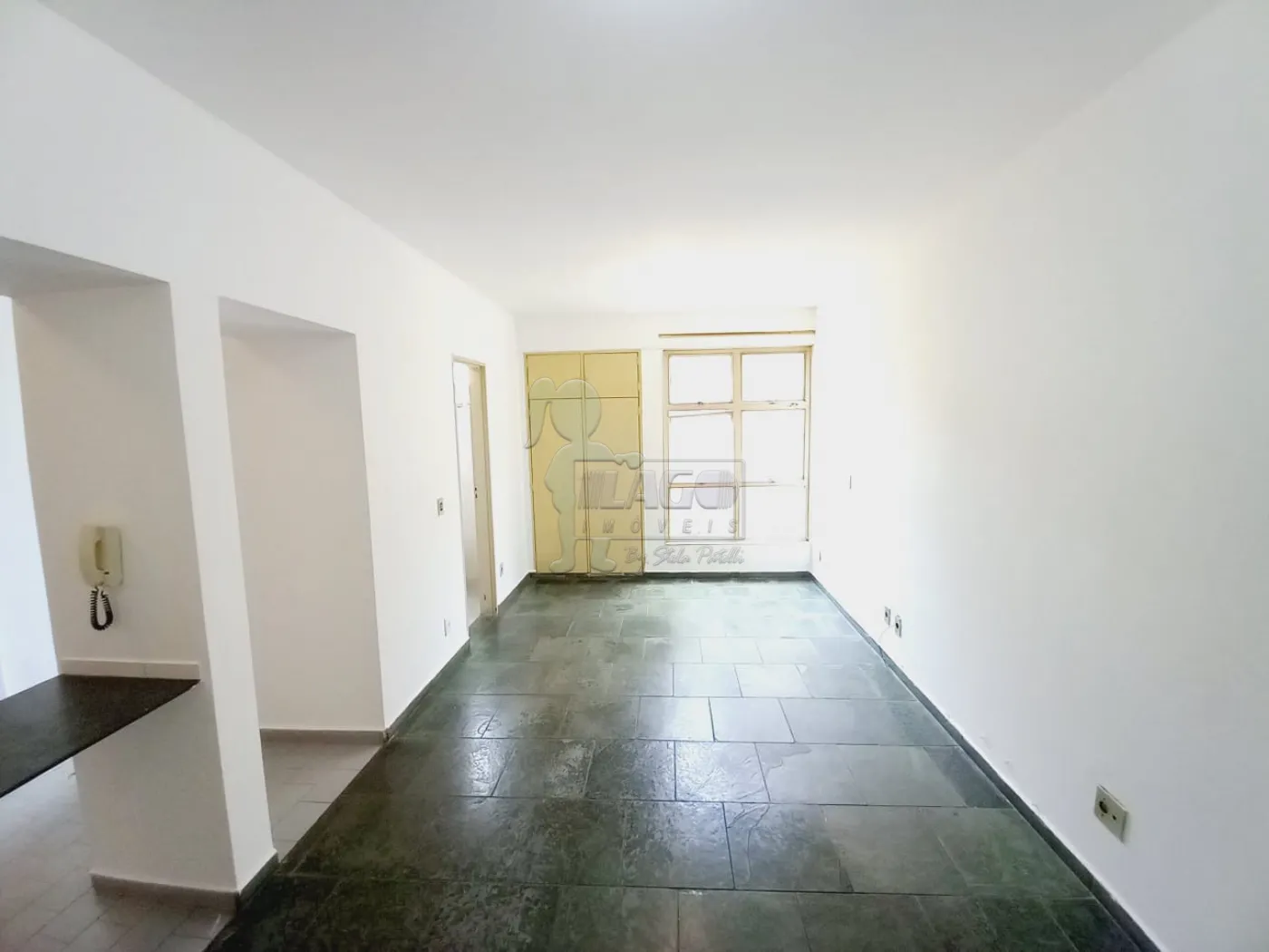 Alugar Apartamentos / Padrão em Ribeirão Preto R$ 550,00 - Foto 1