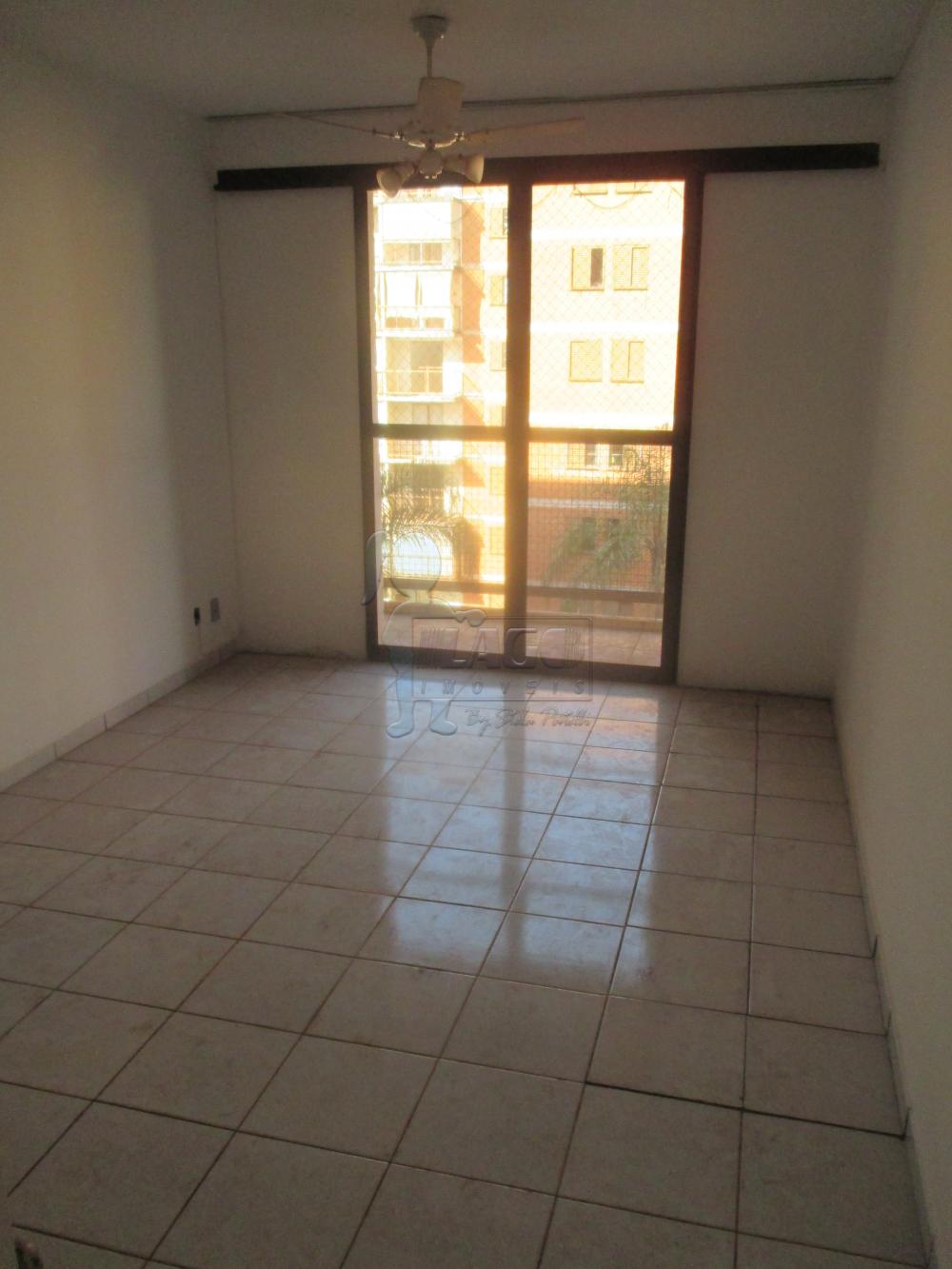 Alugar Apartamentos / Padrão em Ribeirão Preto R$ 700,00 - Foto 1