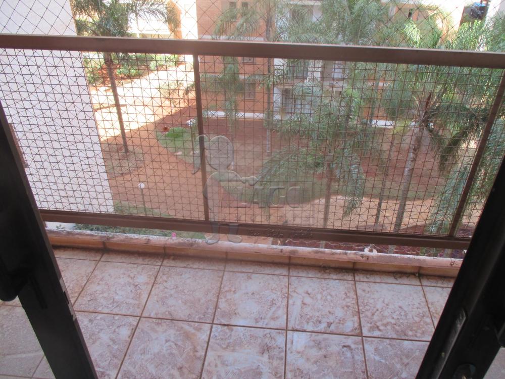 Alugar Apartamentos / Padrão em Ribeirão Preto R$ 700,00 - Foto 4