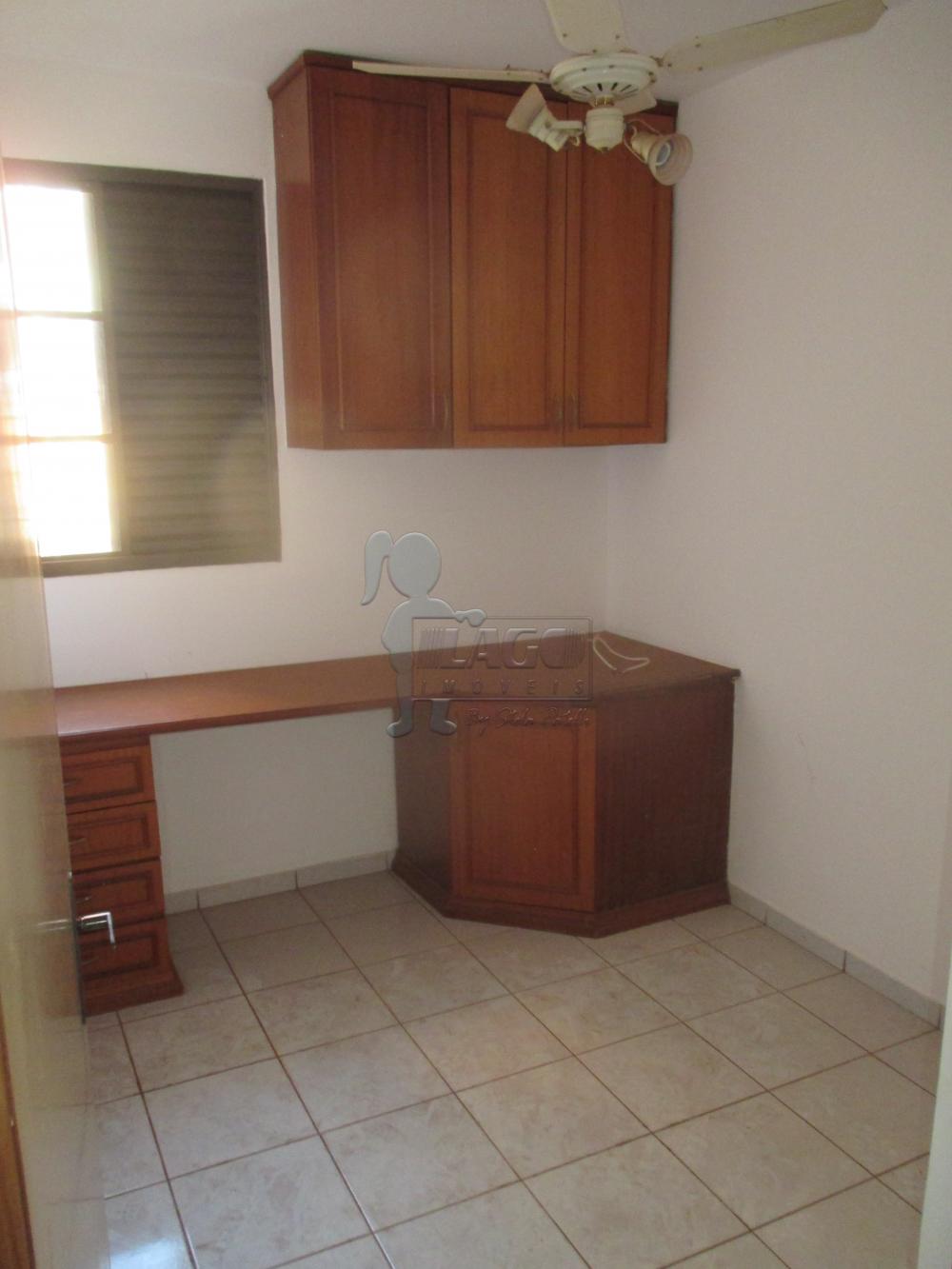 Alugar Apartamentos / Padrão em Ribeirão Preto R$ 700,00 - Foto 9