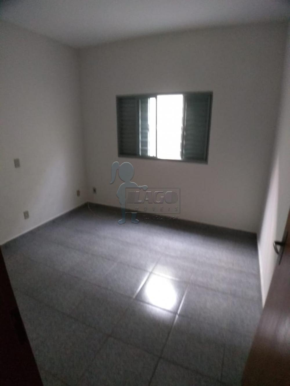 Alugar Casas / Padrão em Ribeirão Preto R$ 1.300,00 - Foto 5