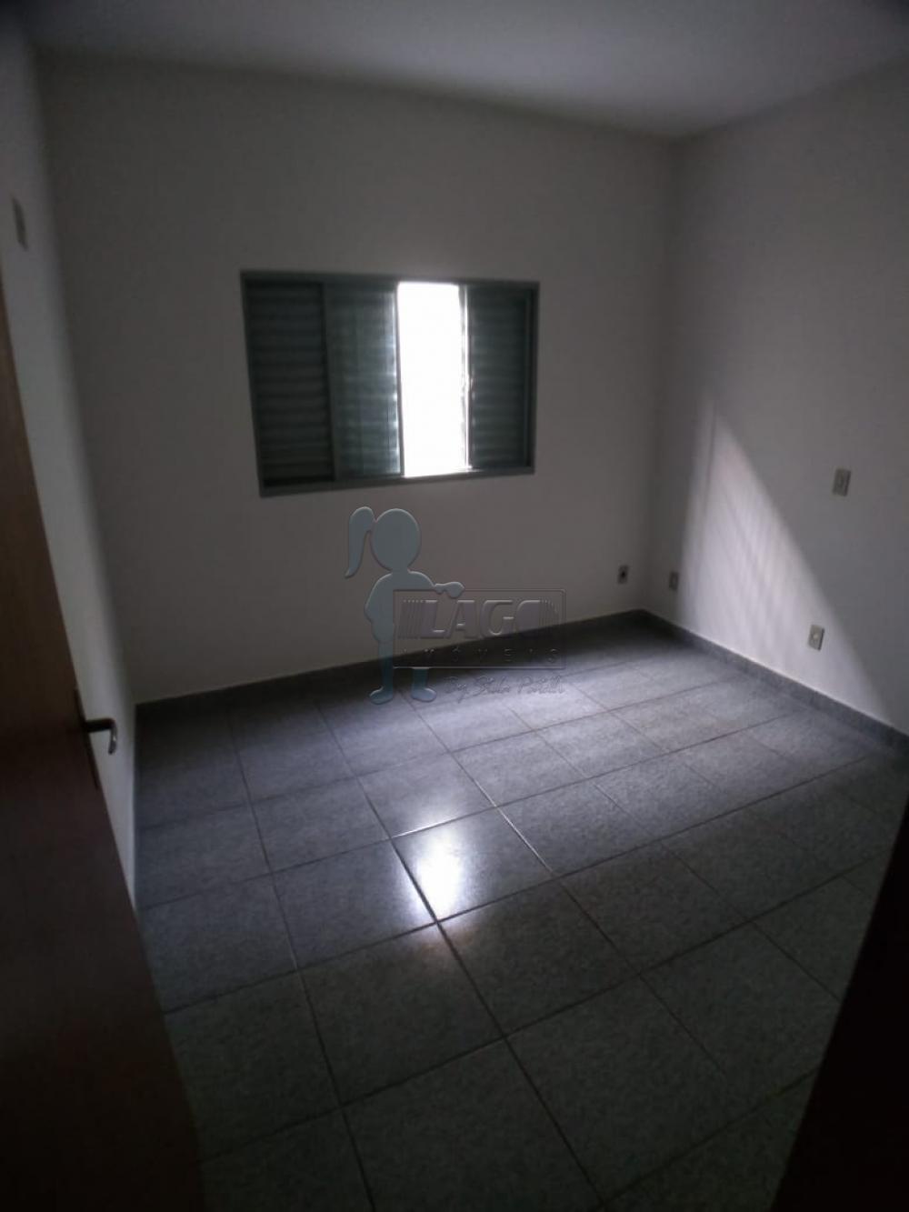 Alugar Casas / Padrão em Ribeirão Preto R$ 1.300,00 - Foto 9