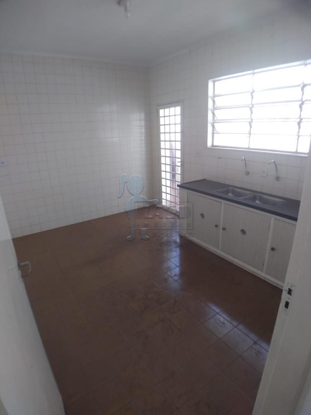 Alugar Casas / Padrão em Ribeirão Preto R$ 2.000,00 - Foto 16