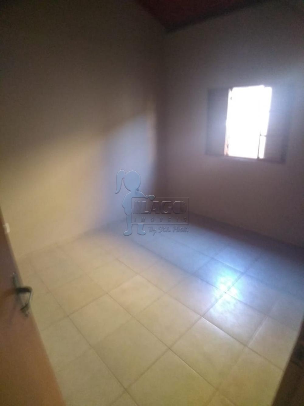 Alugar Casas / Padrão em Ribeirão Preto R$ 550,00 - Foto 3