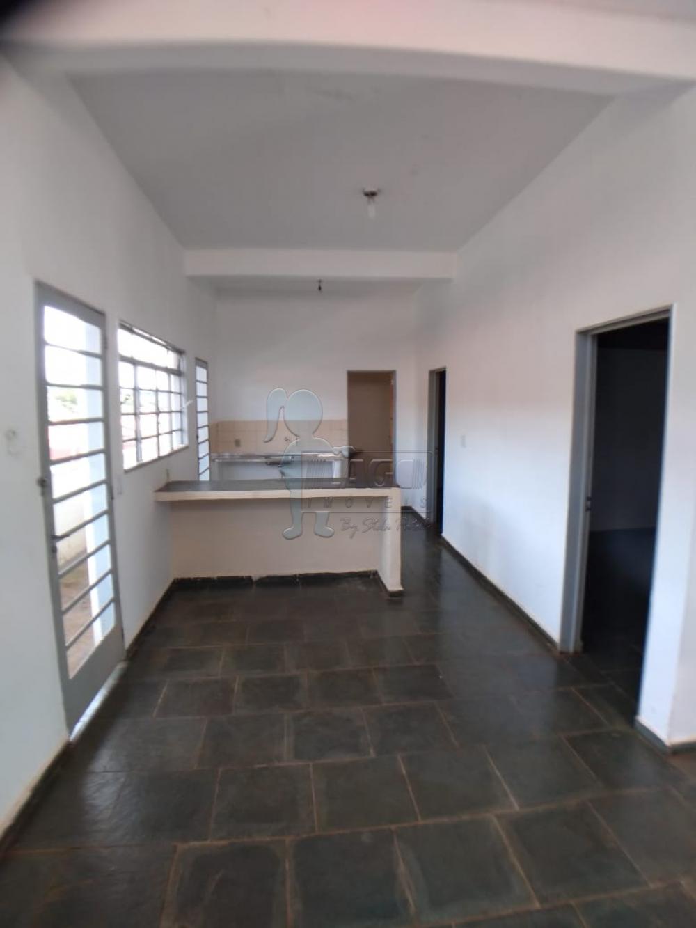 Alugar Casas / Padrão em Ribeirão Preto R$ 900,00 - Foto 7