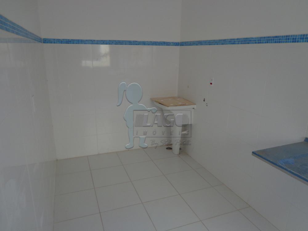 Alugar Apartamentos / Padrão em Ribeirão Preto R$ 750,00 - Foto 3