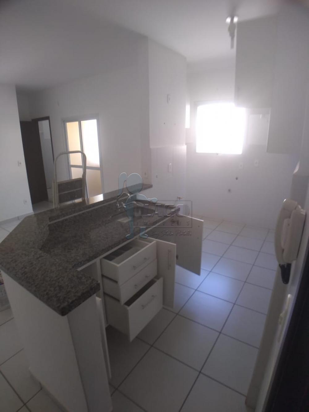 Alugar Apartamentos / Padrão em Ribeirão Preto R$ 650,00 - Foto 3