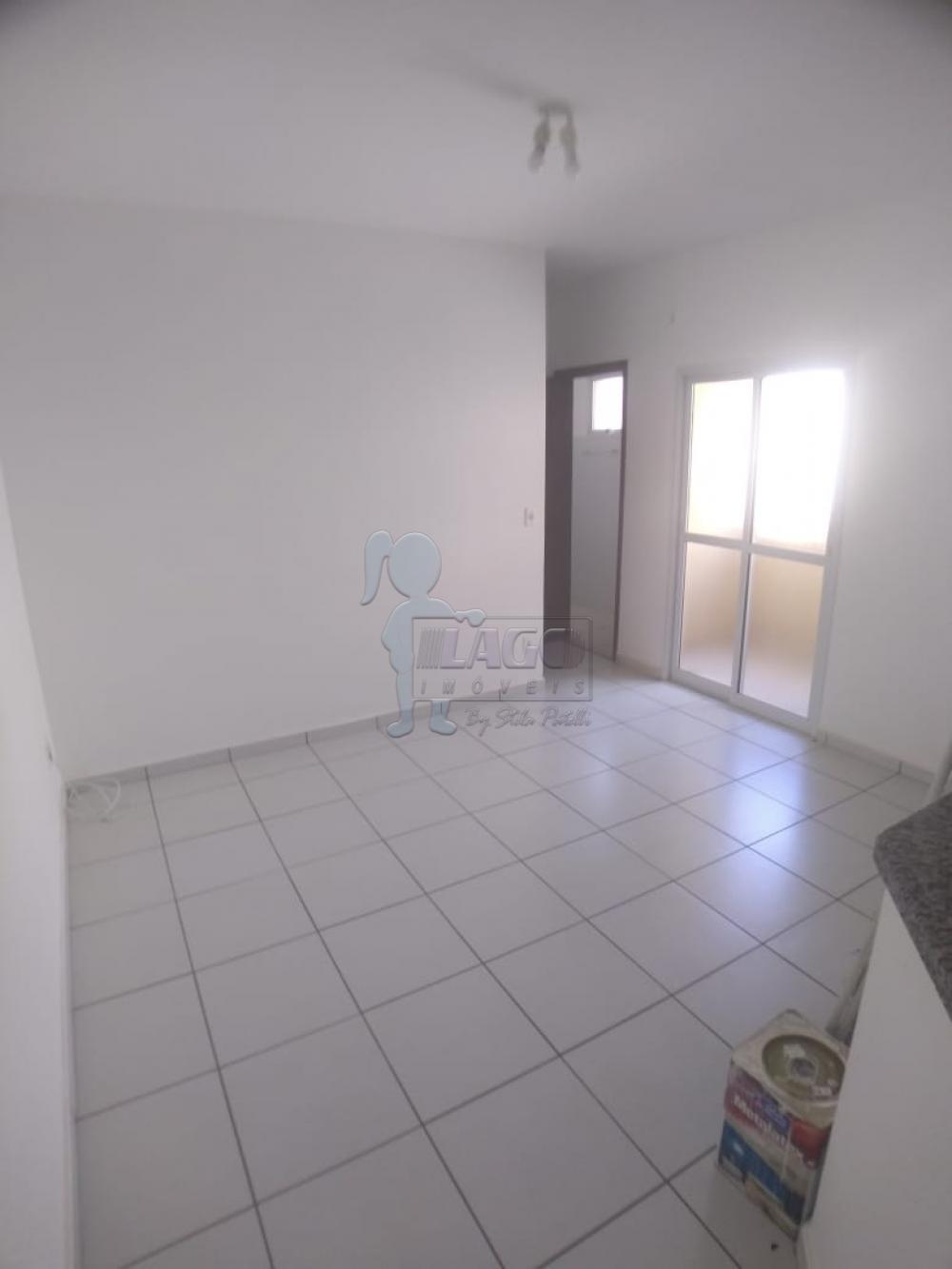 Alugar Apartamentos / Padrão em Ribeirão Preto R$ 650,00 - Foto 2