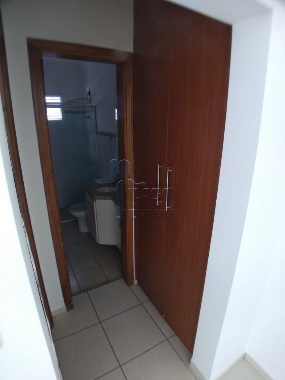 Alugar Apartamento / Padrão em Ribeirão Preto R$ 1.500,00 - Foto 8