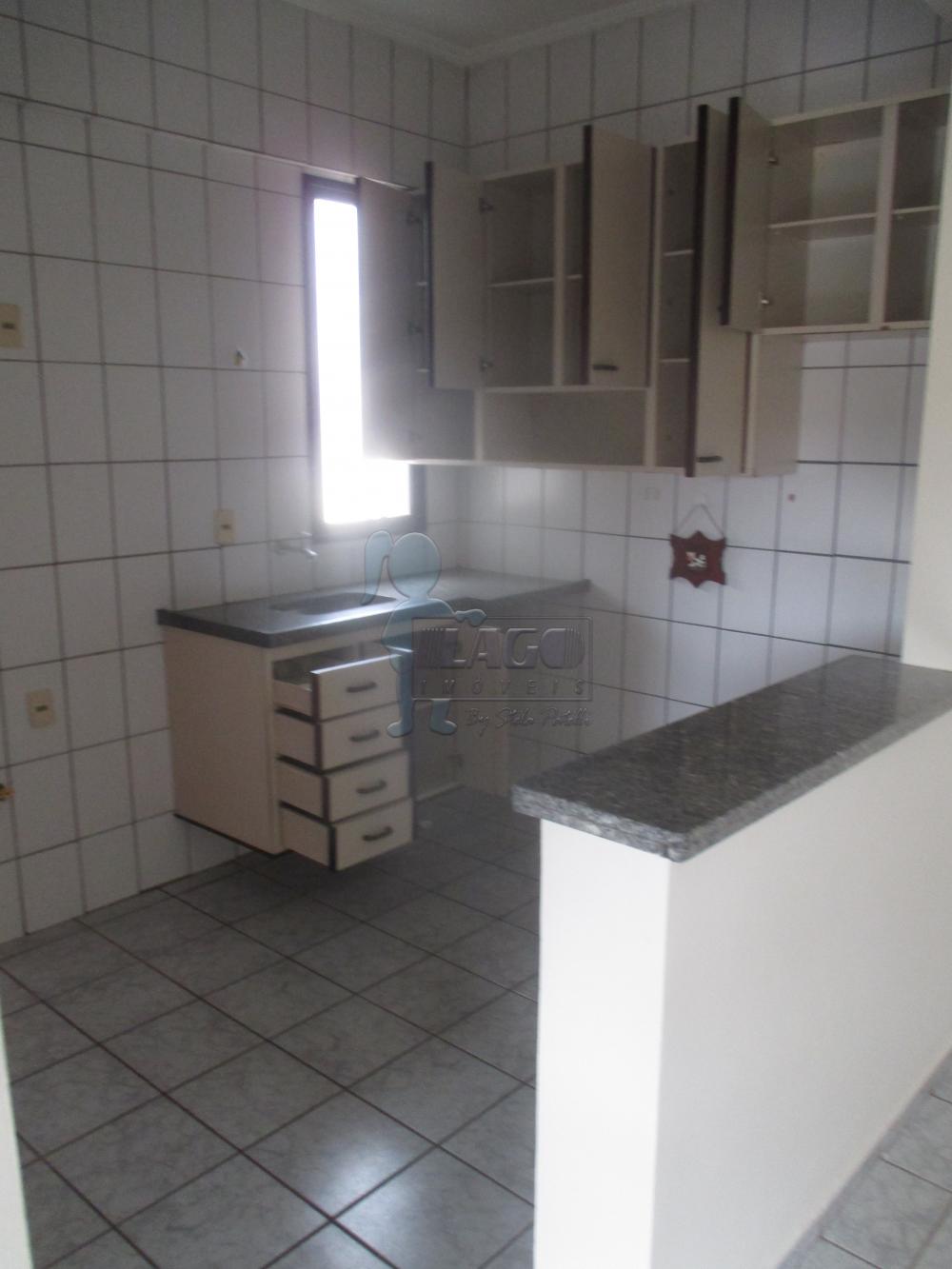 Alugar Apartamentos / Padrão em Ribeirão Preto R$ 1.200,00 - Foto 4