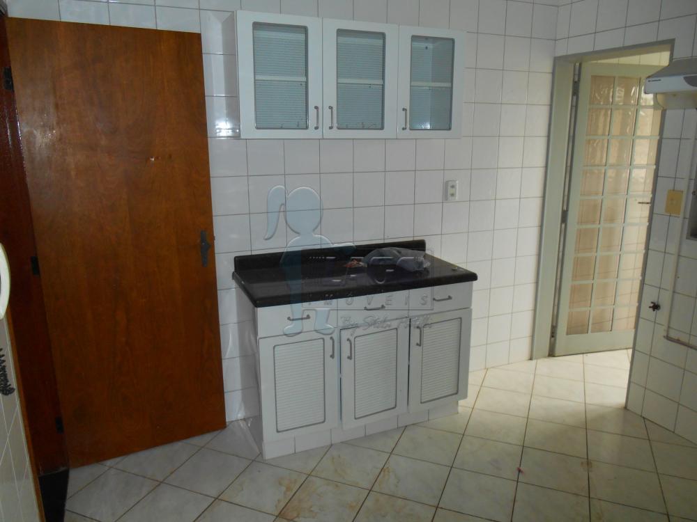 Alugar Apartamentos / Padrão em Ribeirão Preto R$ 850,00 - Foto 4