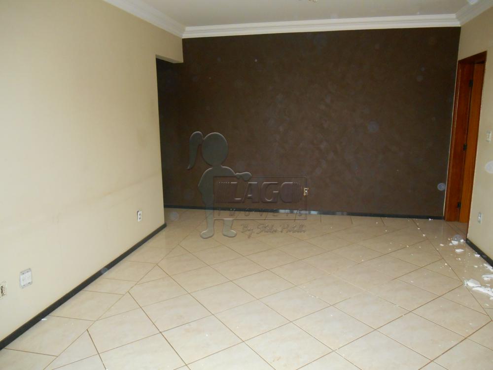 Alugar Apartamentos / Padrão em Ribeirão Preto R$ 850,00 - Foto 2