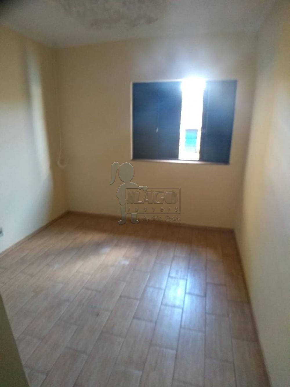 Alugar Casas / Padrão em Ribeirão Preto R$ 1.200,00 - Foto 3