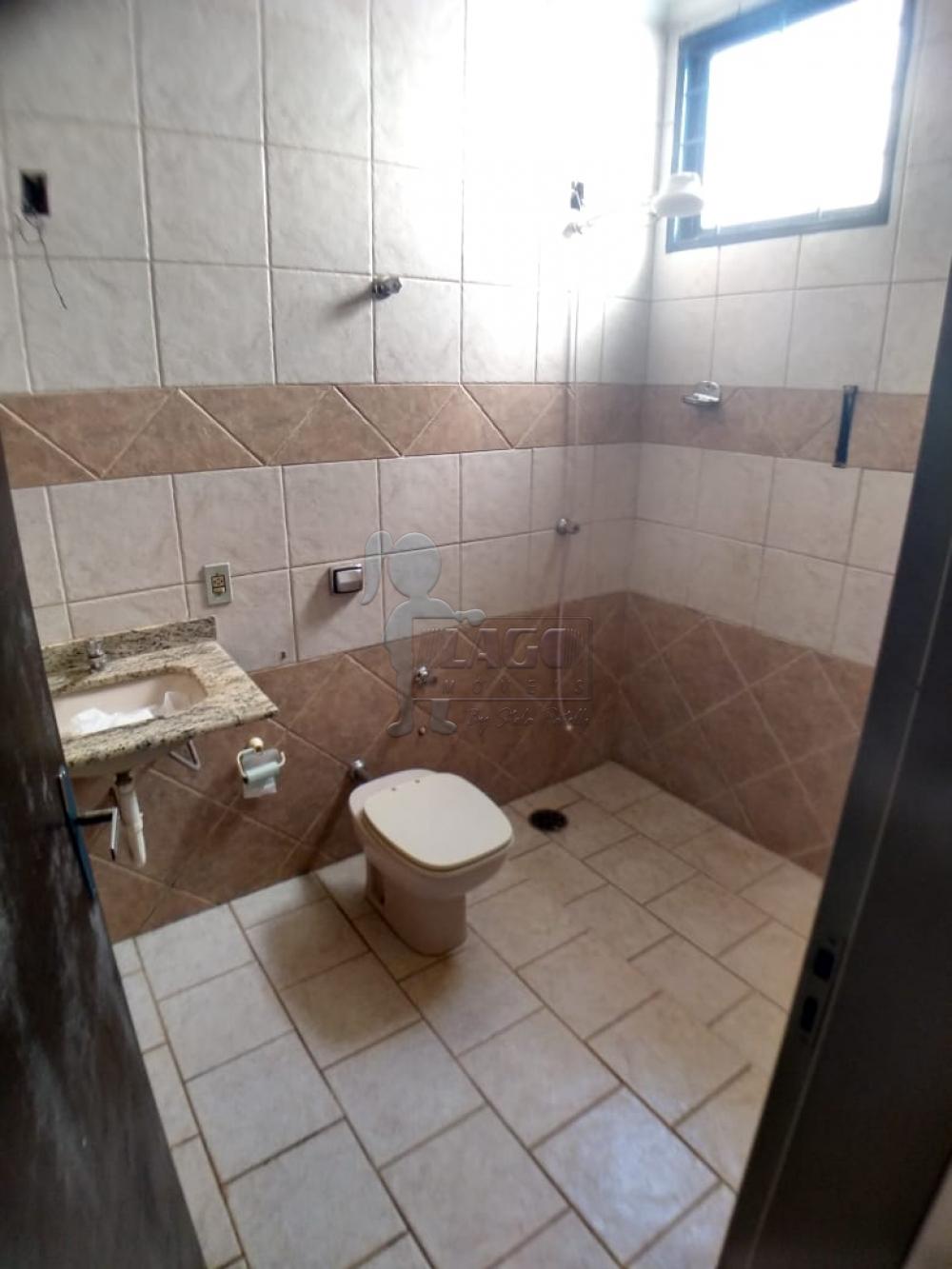 Alugar Casas / Padrão em Ribeirão Preto R$ 1.200,00 - Foto 10