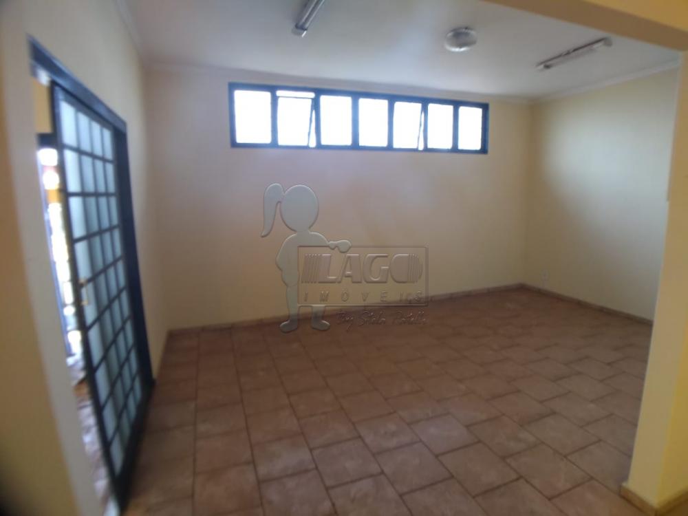 Alugar Casas / Padrão em Ribeirão Preto R$ 1.200,00 - Foto 1